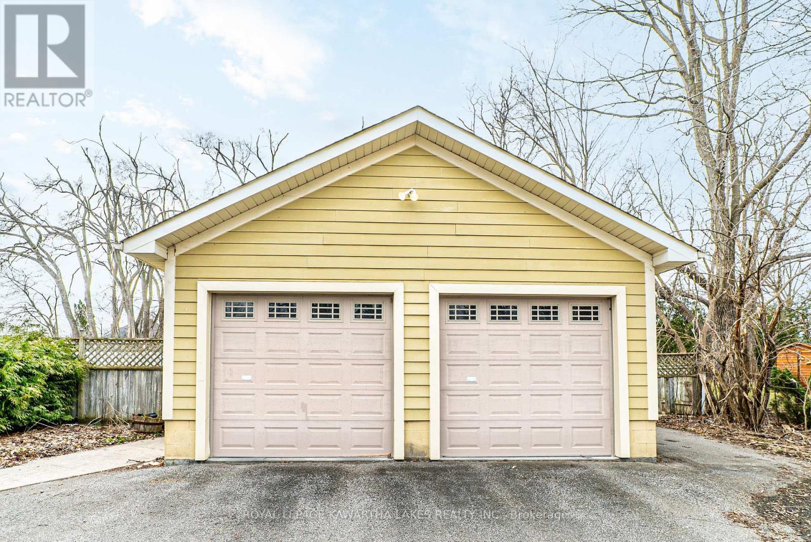 59 Regent Street, Kawartha Lakes (Lindsay), Ontario  K9V 3V3 - Photo 36 - X12083607