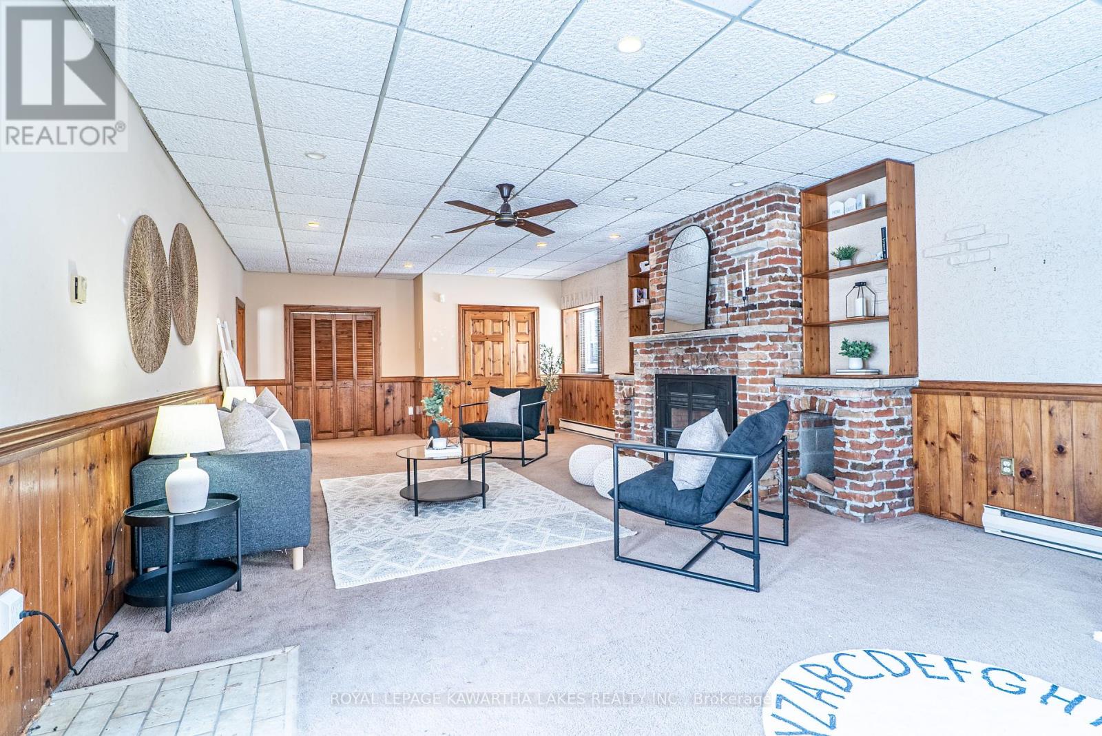 59 Regent Street, Kawartha Lakes (Lindsay), Ontario  K9V 3V3 - Photo 8 - X12083607
