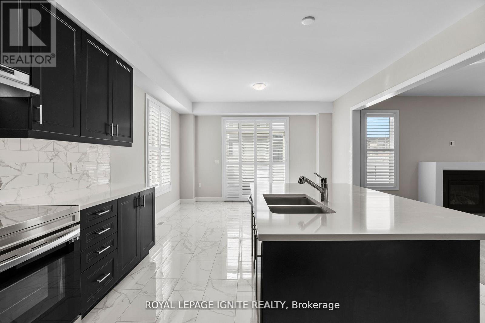 641 Lemay Grove, Peterborough North (North), Ontario  K9K 0G9 - Photo 16 - X12083786
