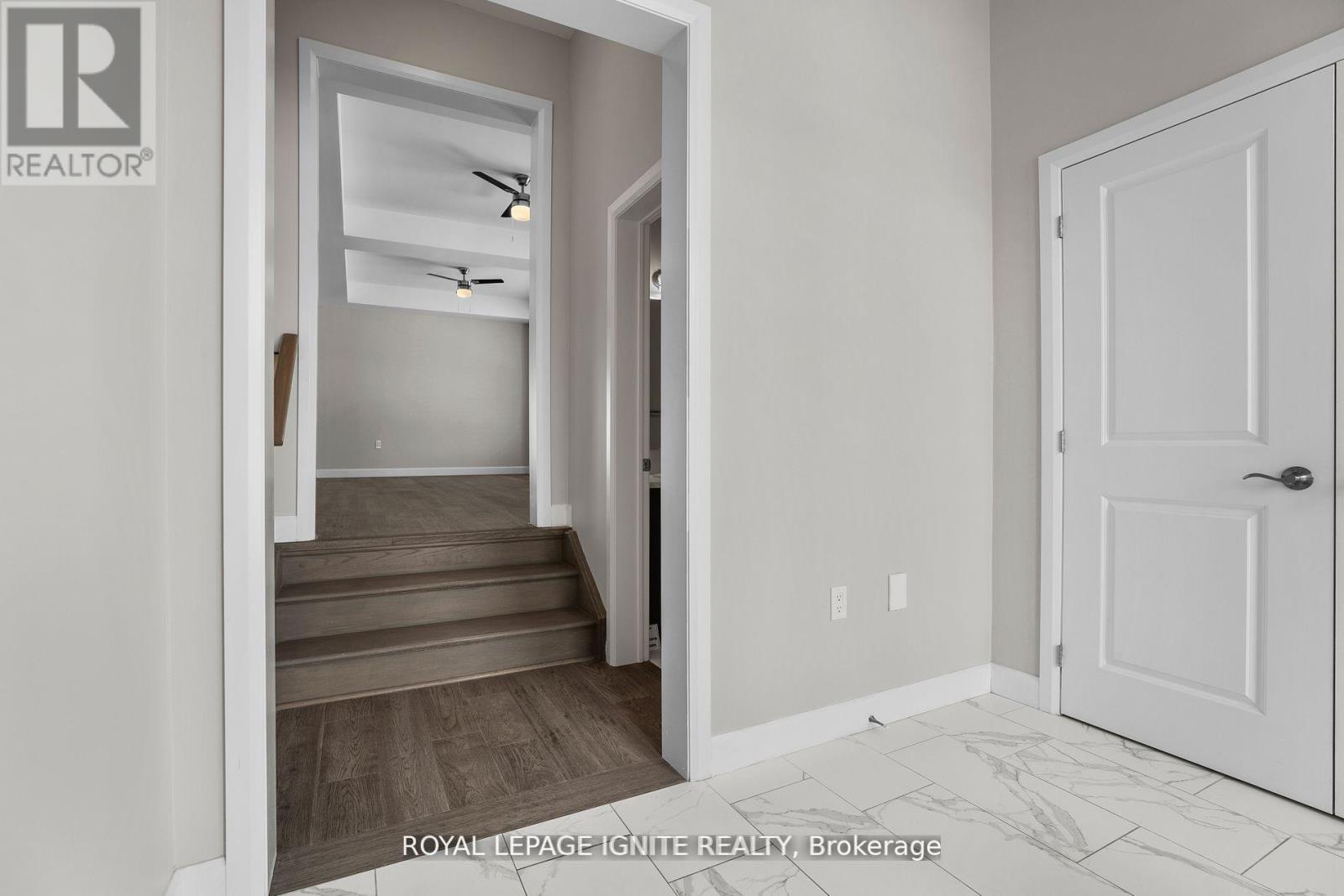 641 Lemay Grove, Peterborough North (North), Ontario  K9K 0G9 - Photo 3 - X12083786