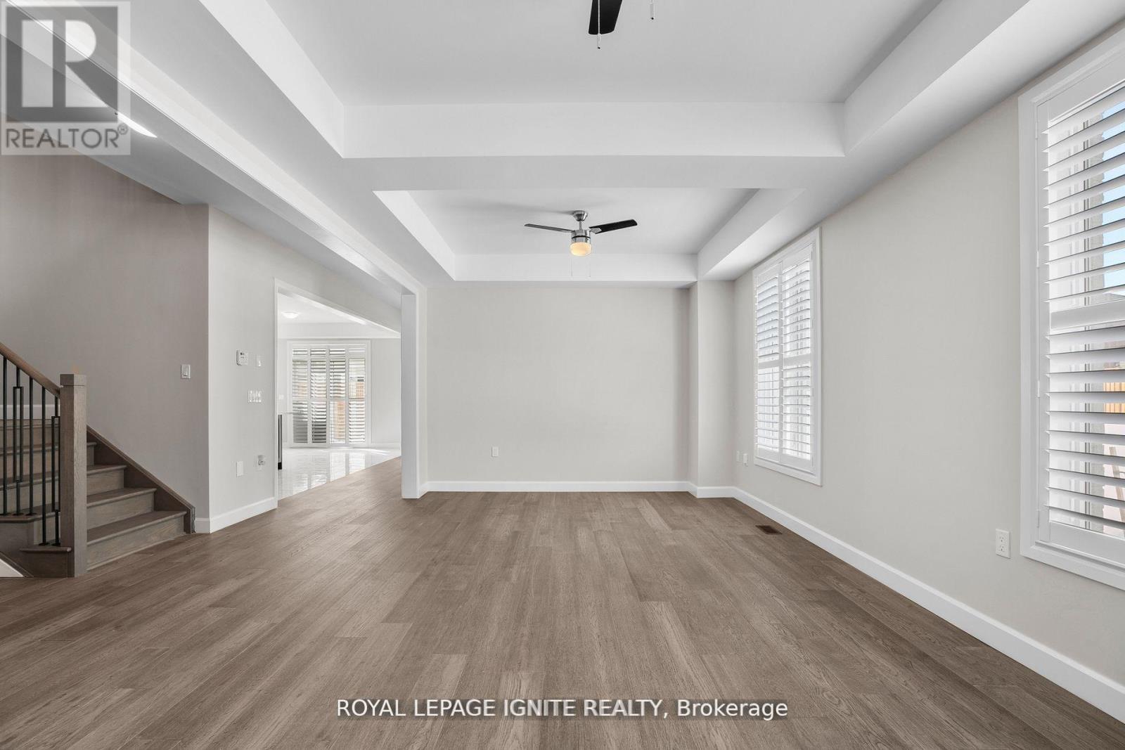 641 Lemay Grove, Peterborough North (North), Ontario  K9K 0G9 - Photo 5 - X12083786