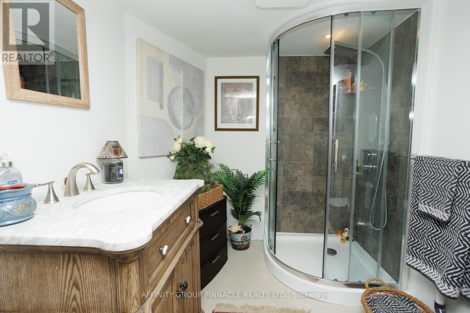 42 St David Street, Kawartha Lakes (Lindsay), Ontario  K9V 1N3 - Photo 26 - X12084444
