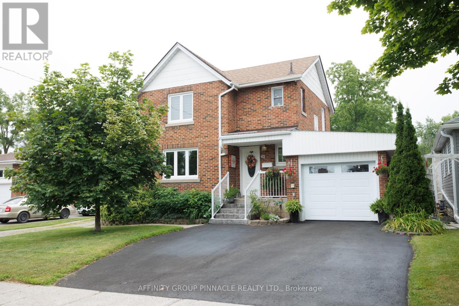 42 St David Street, Kawartha Lakes (Lindsay), Ontario  K9V 1N3 - Photo 5 - X12084444