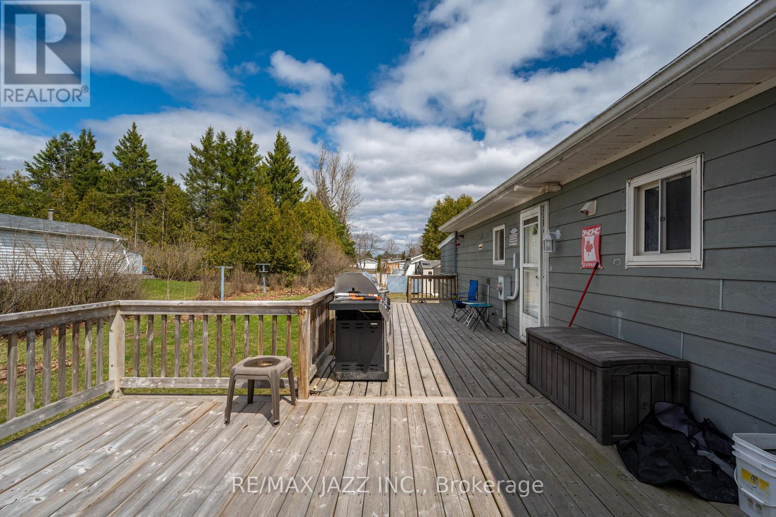 8 Almac Drive, Havelock-Belmont-Methuen (Belmont-Methuen), Ontario  K0L 1Z0 - Photo 18 - X12084451