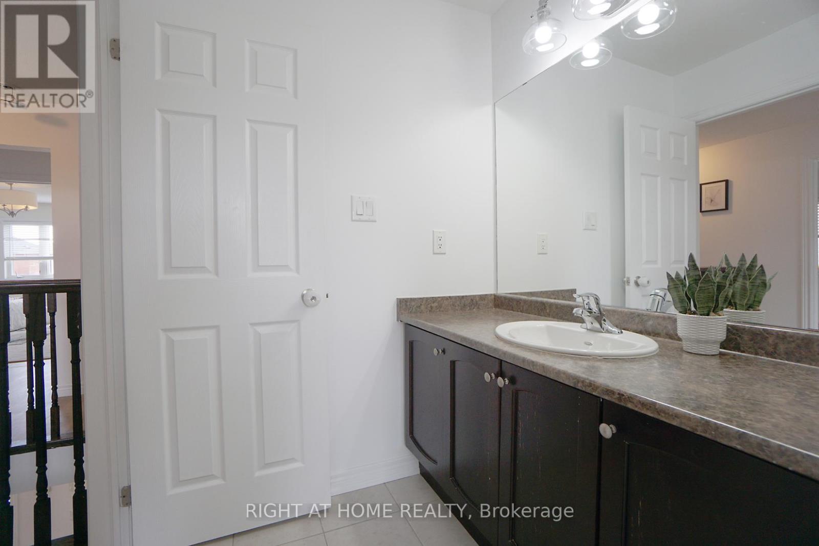 99 Grady Drive, Clarington (Newcastle), Ontario  L1B 0C6 - Photo 41 - E12085363
