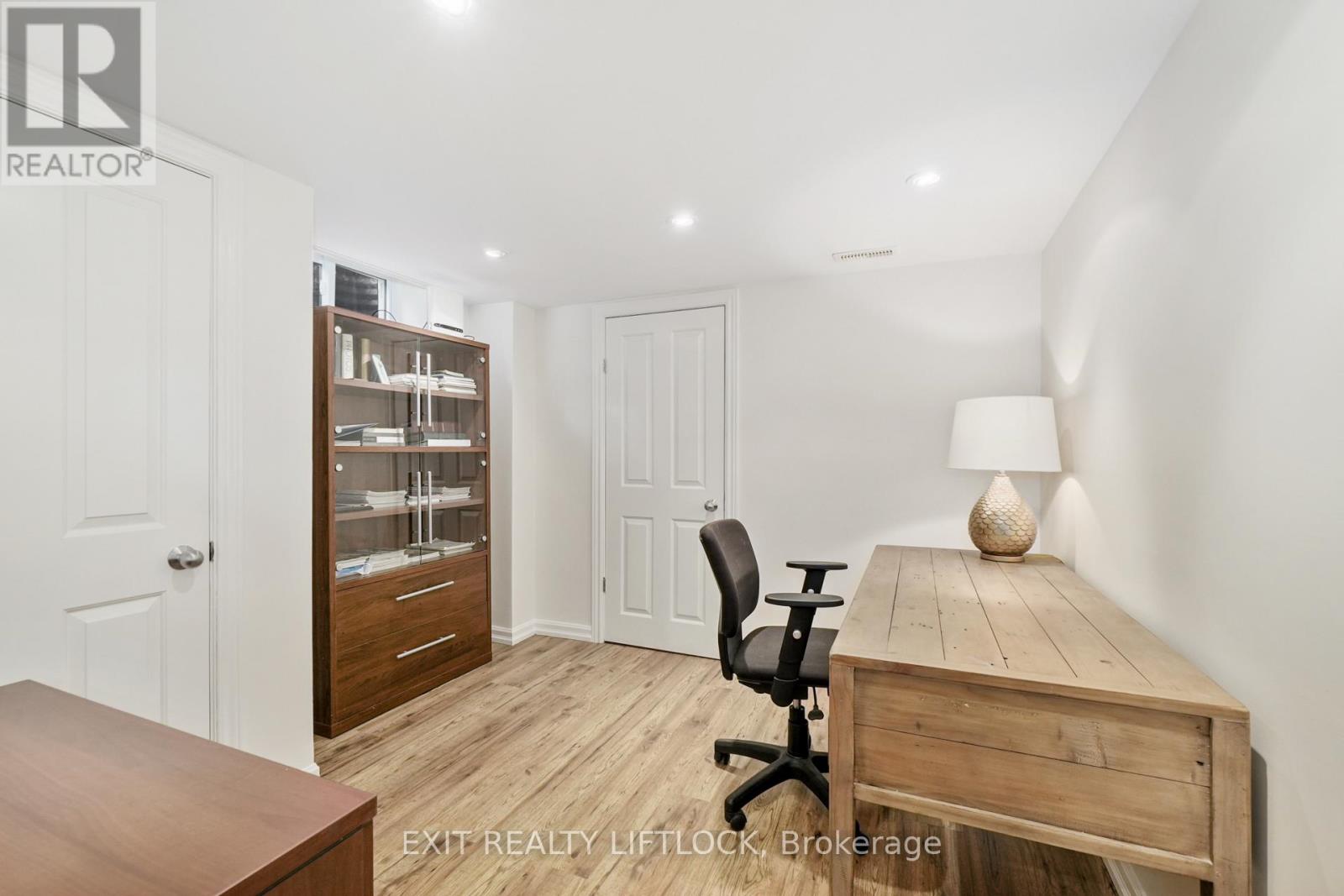 78 Edgewood Road, Peterborough West (North), Ontario  K9J 6V8 - Photo 37 - X12085905