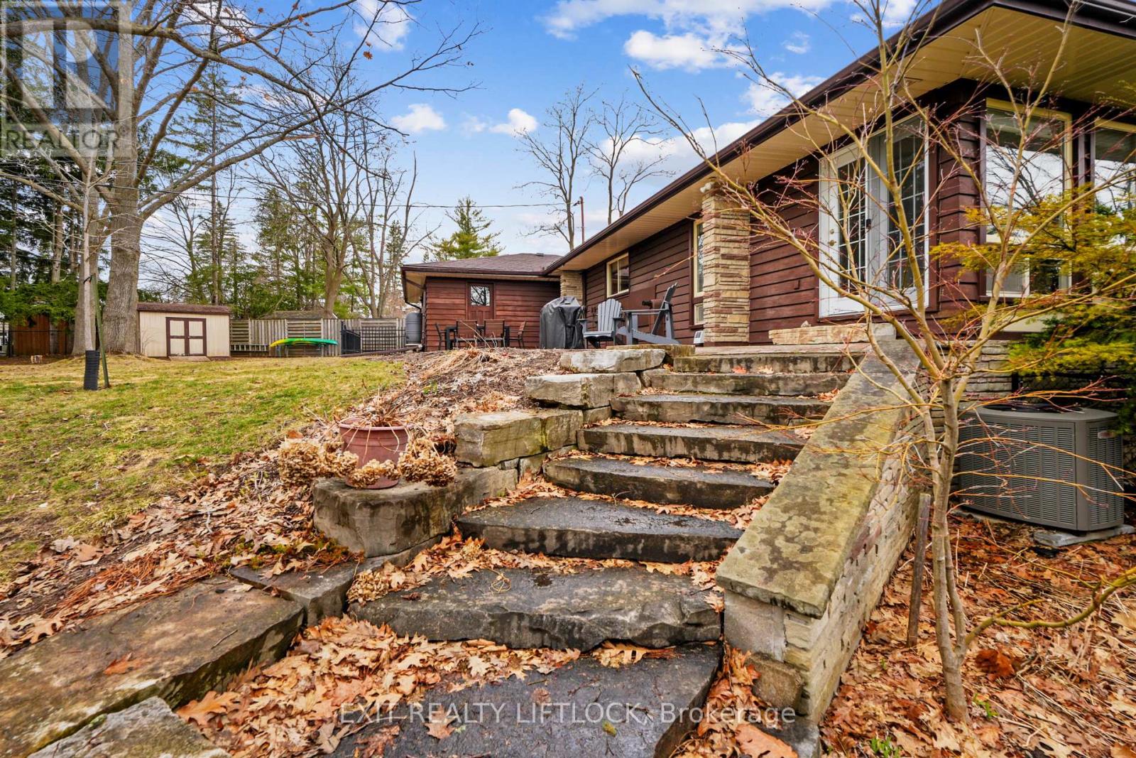 78 Edgewood Road, Peterborough West (North), Ontario  K9J 6V8 - Photo 45 - X12085905
