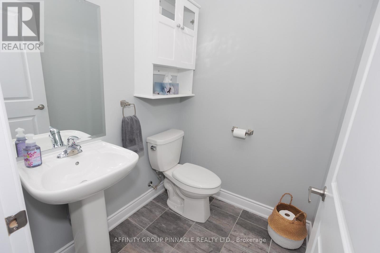 17 Veteran's Road, Otonabee-South Monaghan, Ontario  K9J 0K2 - Photo 40 - X12086603