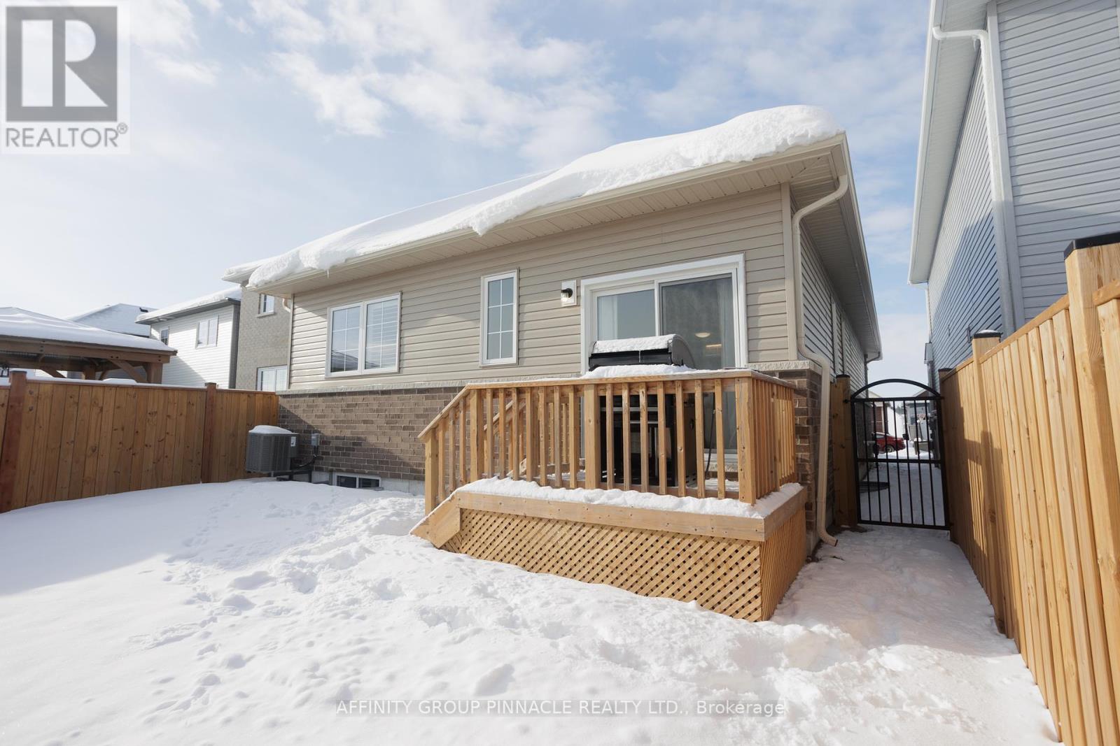 17 Veteran's Road, Otonabee-South Monaghan, Ontario  K9J 0K2 - Photo 46 - X12086603