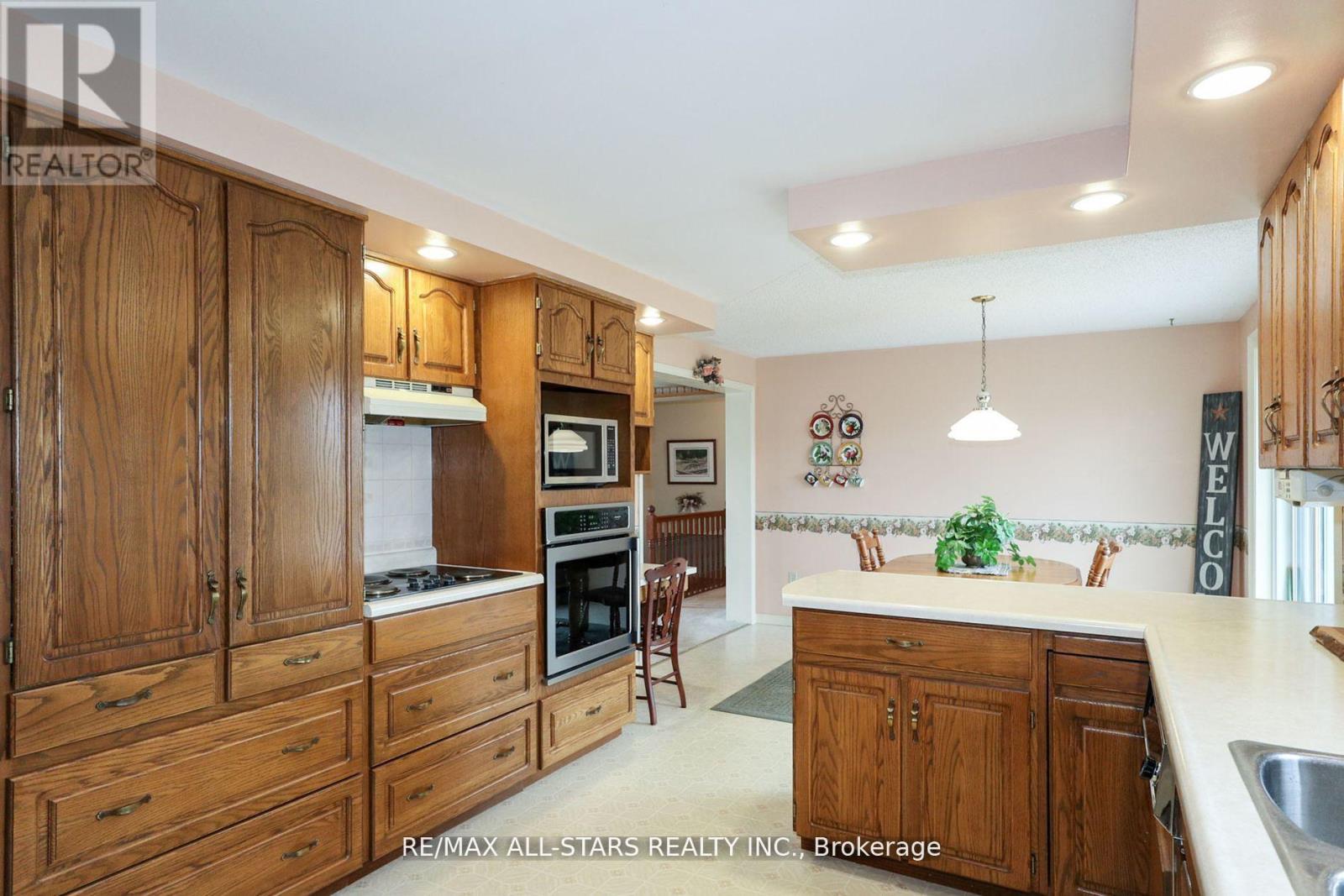 80 Crosswind Road, Kawartha Lakes (Ops), Ontario  K0L 2X0 - Photo 10 - X12087127