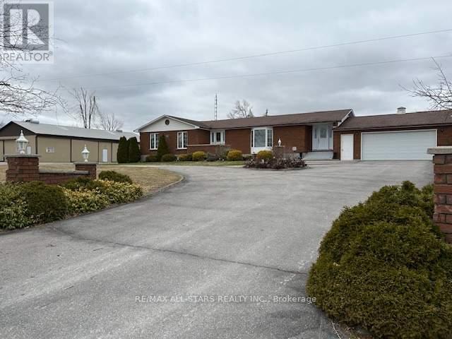 80 Crosswind Road, Kawartha Lakes (Ops), Ontario  K0L 2X0 - Photo 2 - X12087127