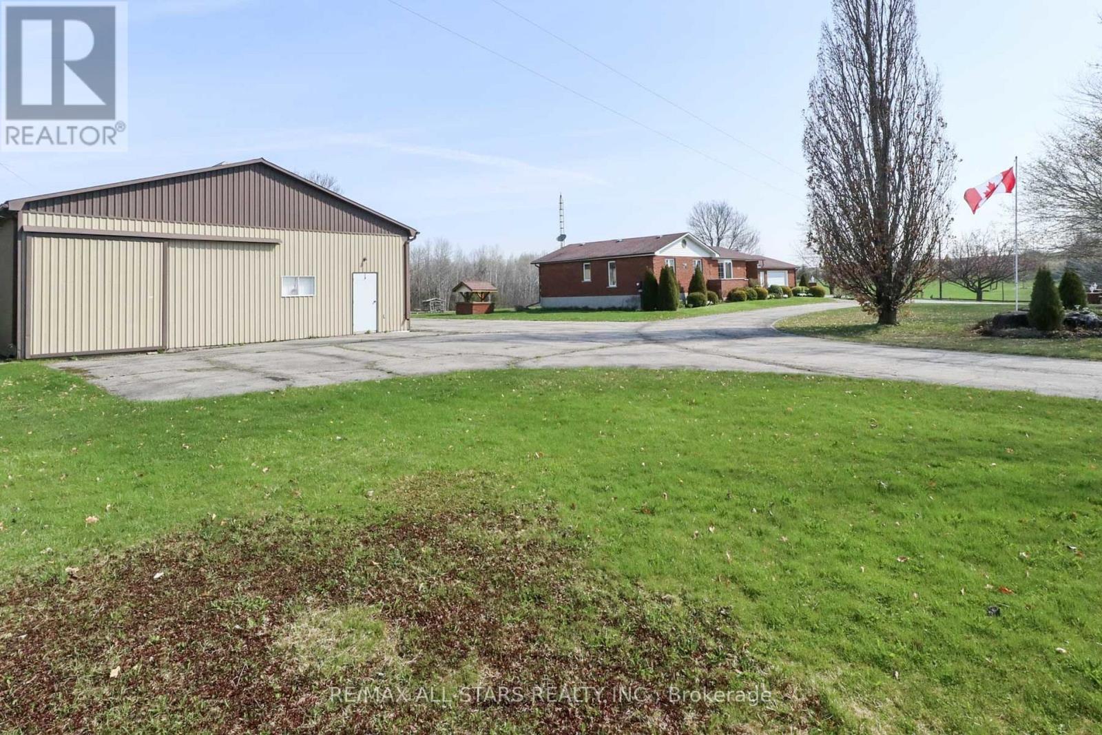 80 Crosswind Road, Kawartha Lakes (Ops), Ontario  K0L 2X0 - Photo 36 - X12087127