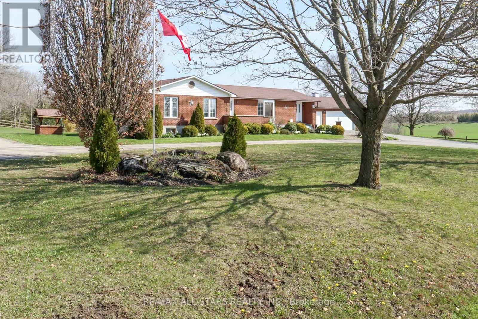 80 Crosswind Road, Kawartha Lakes (Ops), Ontario  K0L 2X0 - Photo 37 - X12087127