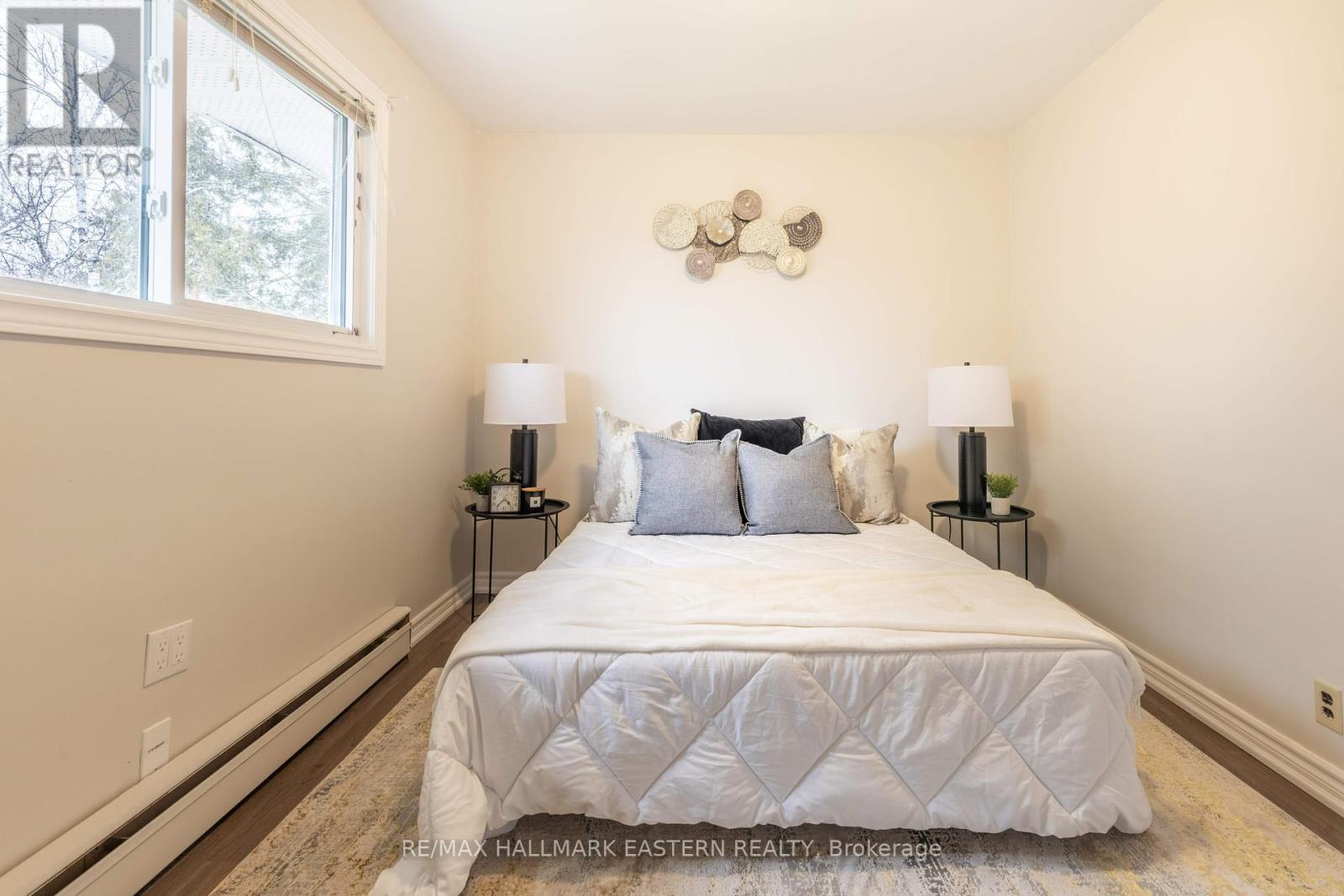 204 Hillview Drive, Peterborough North (South), Ontario  K9K 2N2 - Photo 21 - X12087145