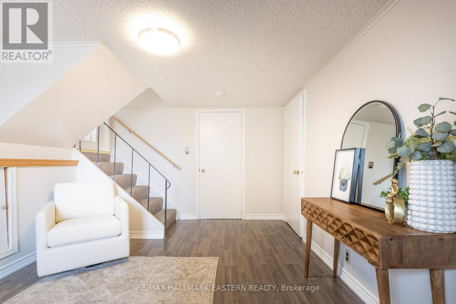 204 Hillview Drive, Peterborough North (South), Ontario  K9K 2N2 - Photo 25 - X12087145