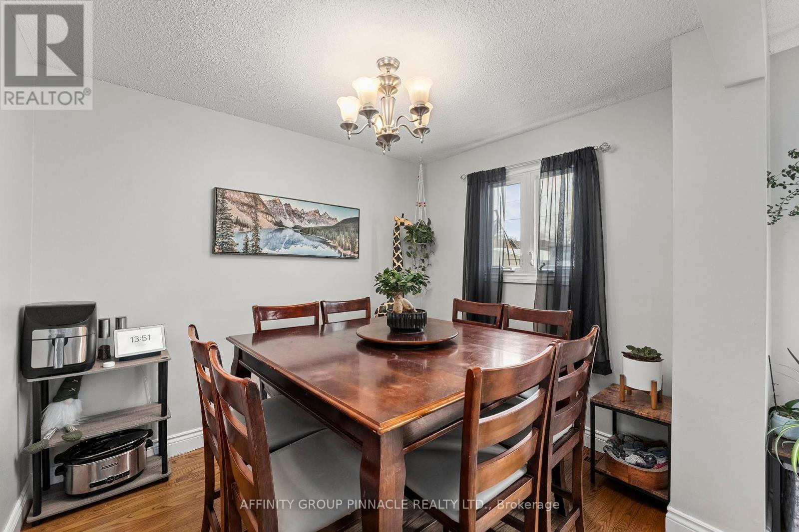 115 Orchard Park Road, Kawartha Lakes (Lindsay), Ontario  K9V 4V8 - Photo 17 - X12087178