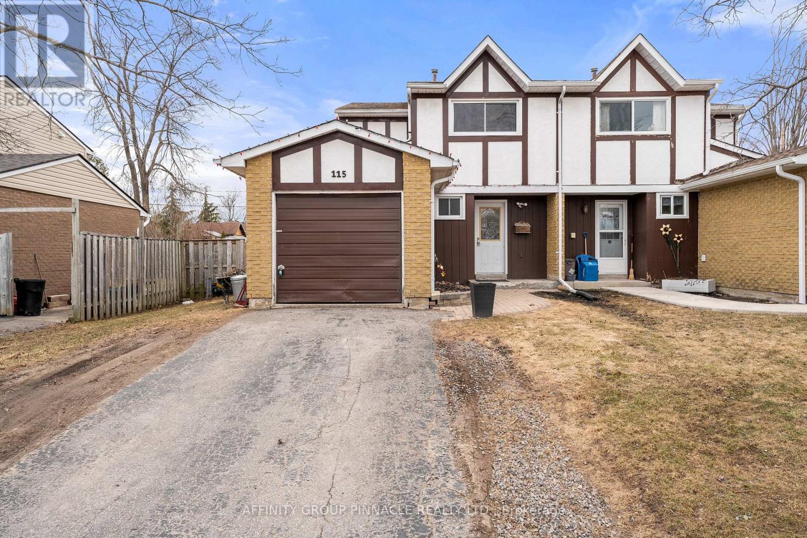 115 Orchard Park Road, Kawartha Lakes (Lindsay), Ontario  K9V 4V8 - Photo 2 - X12087178
