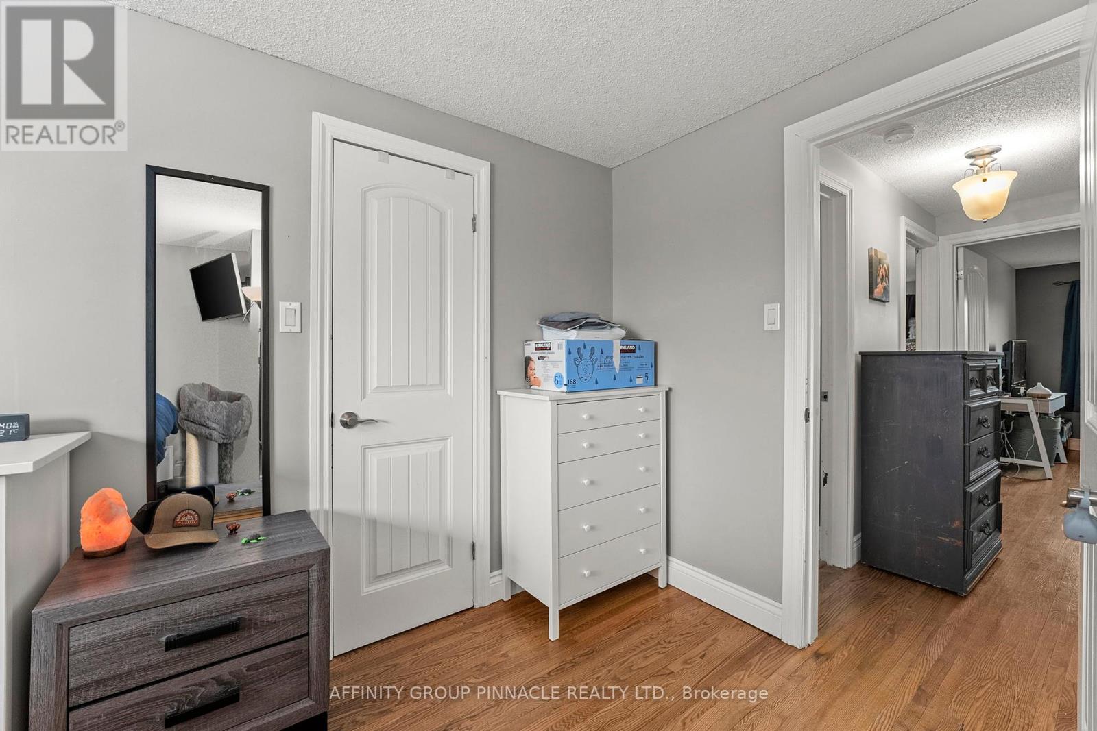 115 Orchard Park Road, Kawartha Lakes (Lindsay), Ontario  K9V 4V8 - Photo 22 - X12087178