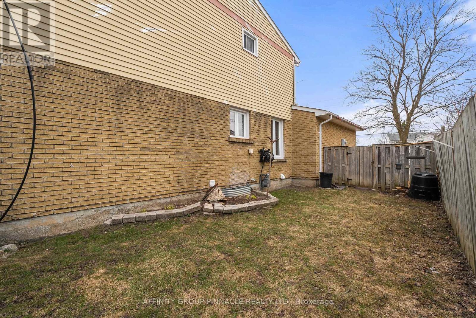 115 Orchard Park Road, Kawartha Lakes (Lindsay), Ontario  K9V 4V8 - Photo 30 - X12087178