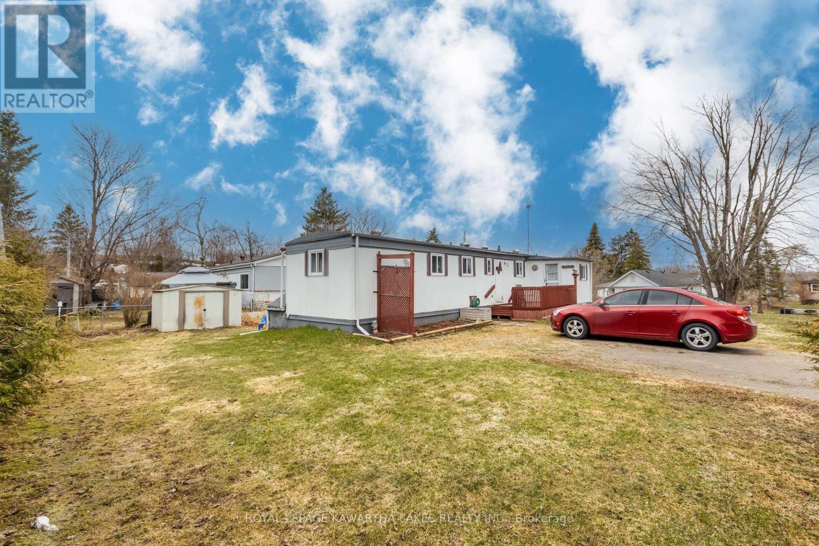 6 Ops Drive, Kawartha Lakes (Fenelon), Ontario  K9V 0H5 - Photo 2 - X12087996