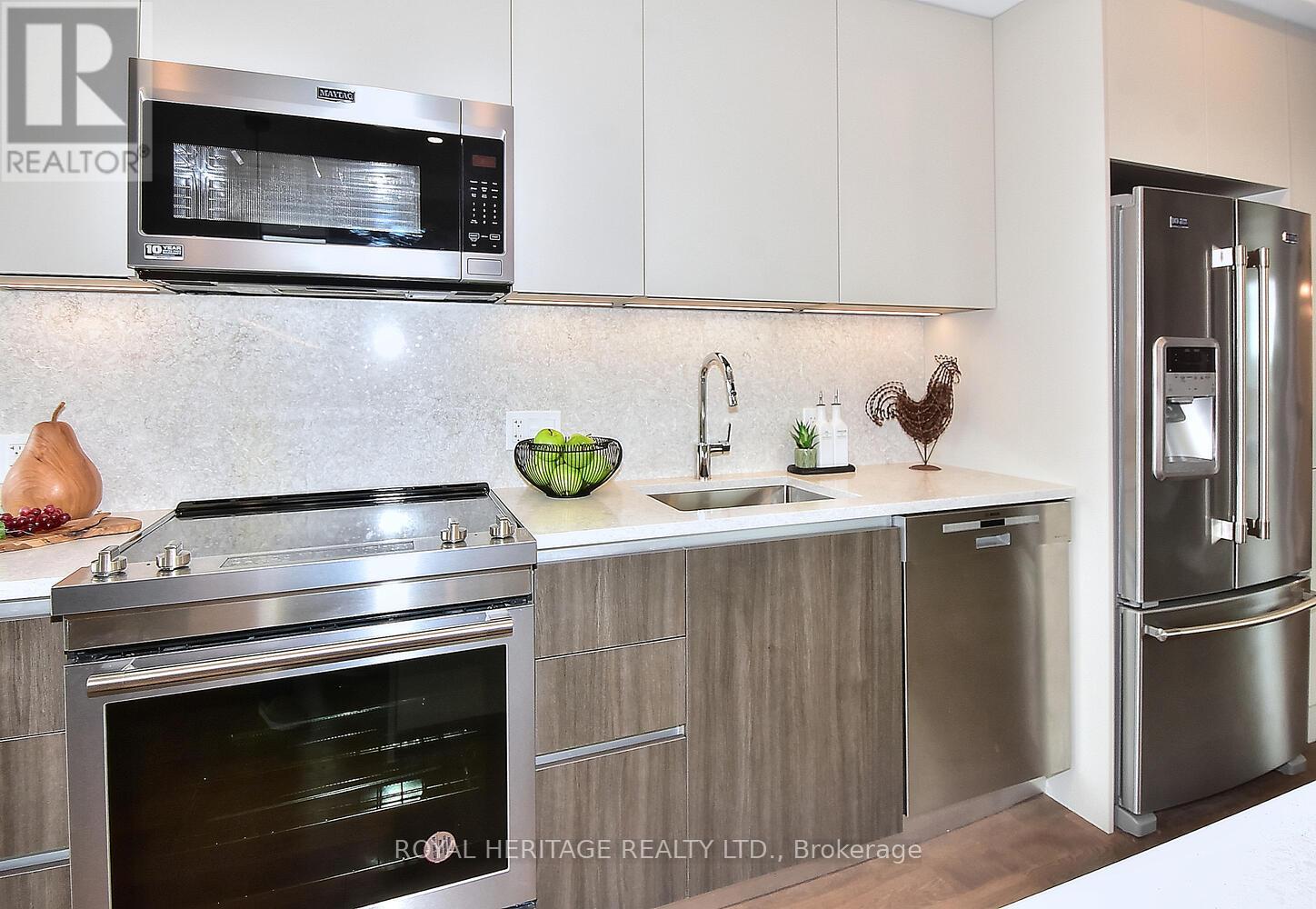 510 - 195 Hunter Street E, Peterborough East (Central), Ontario  K9H 0K6 - Photo 13 - X12088002