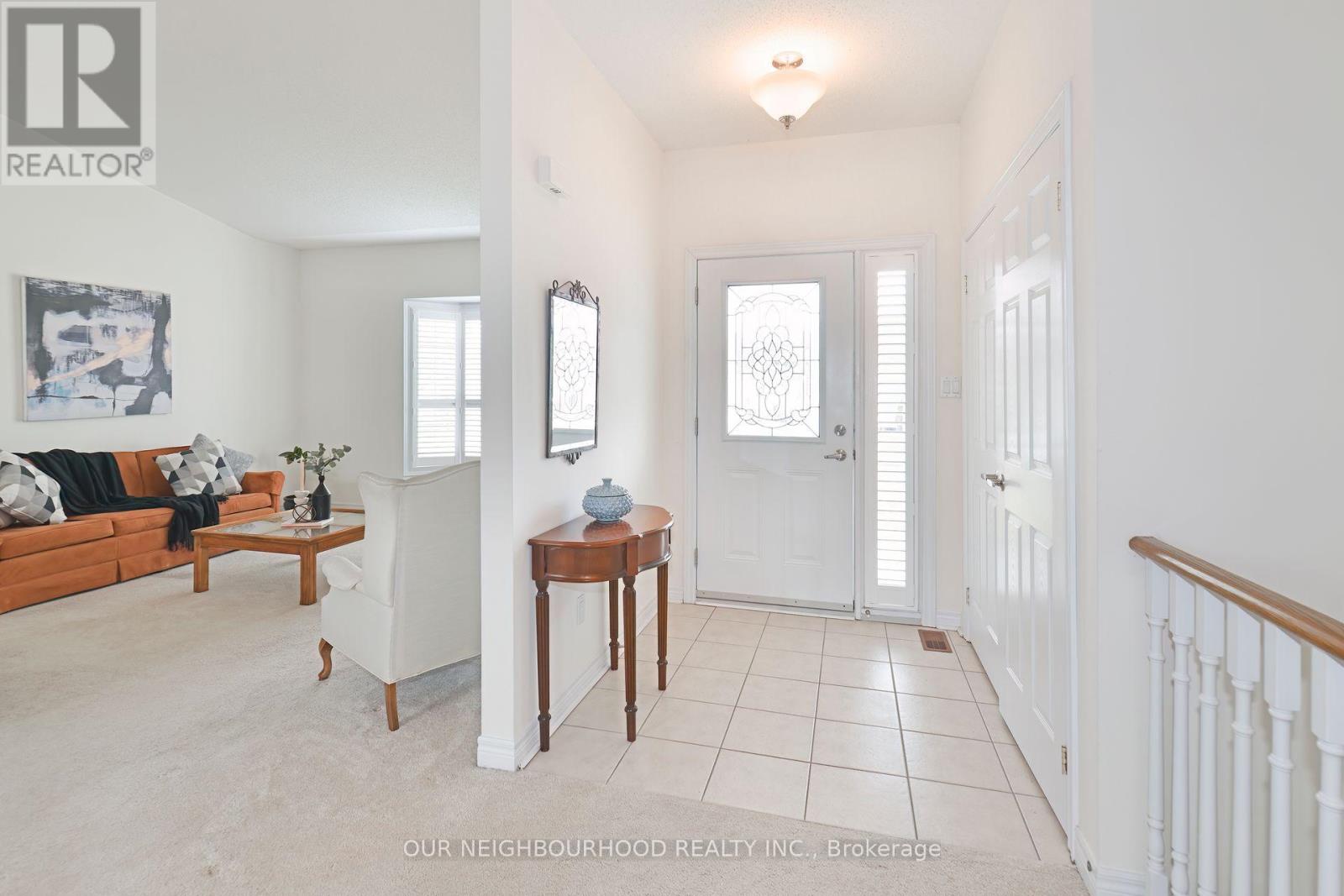 12 Heatherlea Drive, Clarington (Newcastle), Ontario  L1B 1B9 - Photo 4 - E12088034