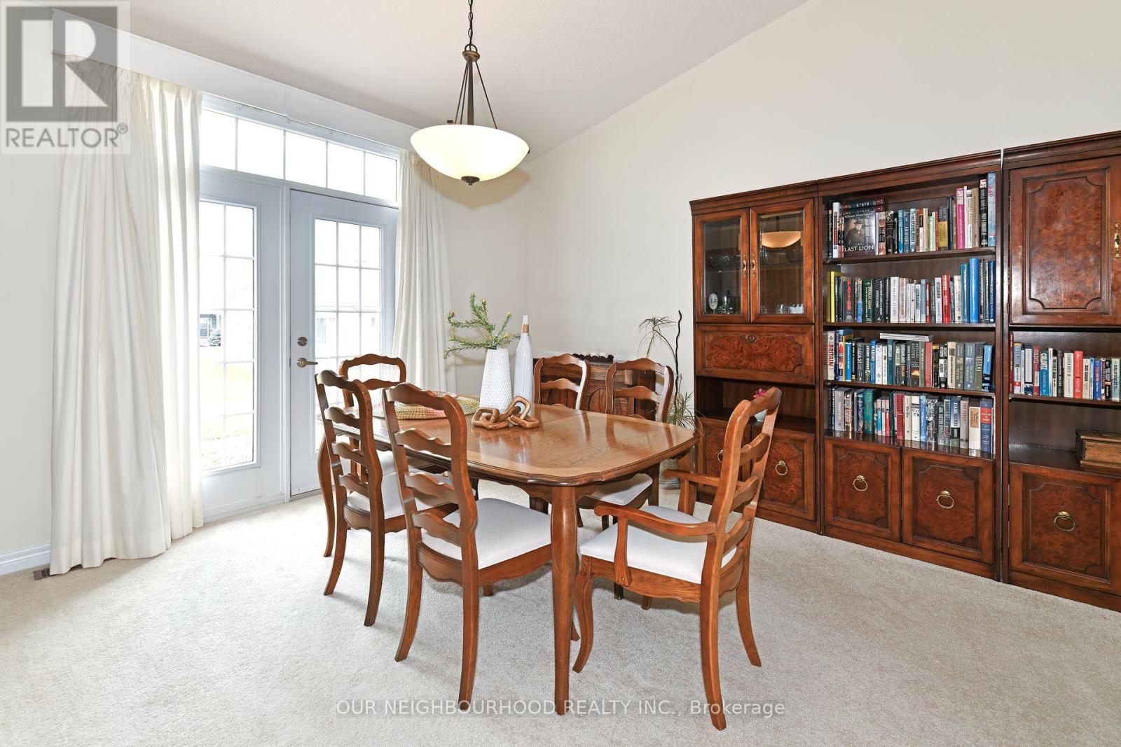 12 Heatherlea Drive, Clarington (Newcastle), Ontario  L1B 1B9 - Photo 6 - E12088034