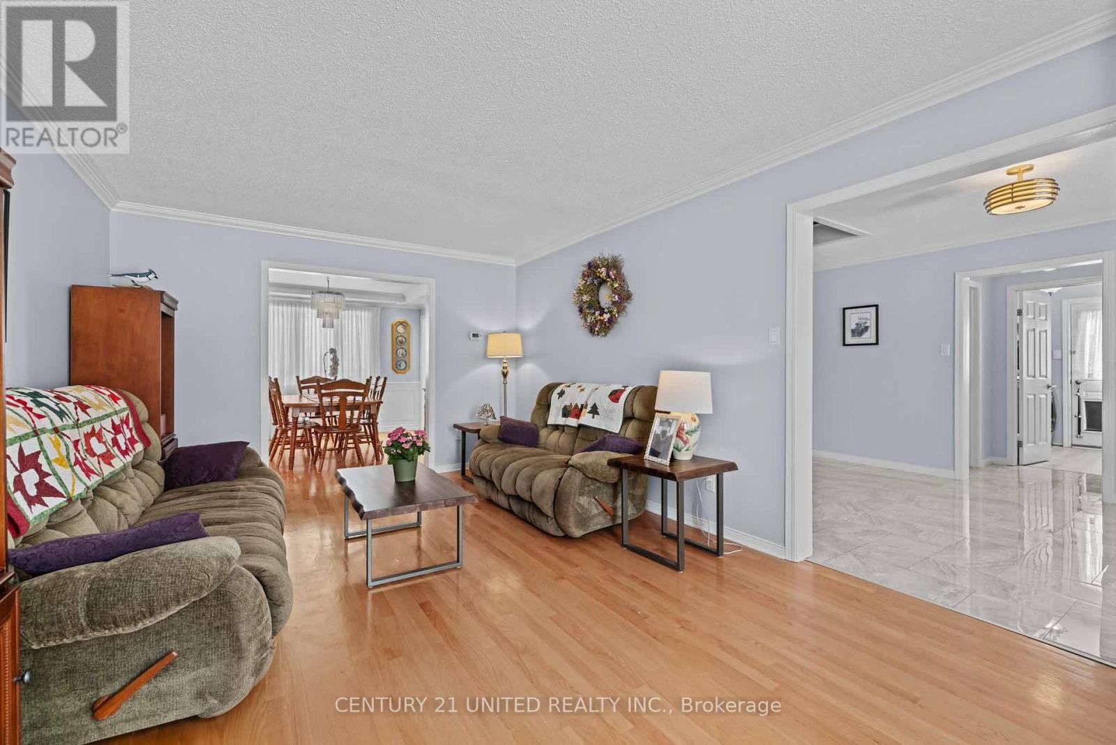 1688 Waddell Avenue, Peterborough West (South), Ontario  K9K 2G6 - Photo 10 - X12088322