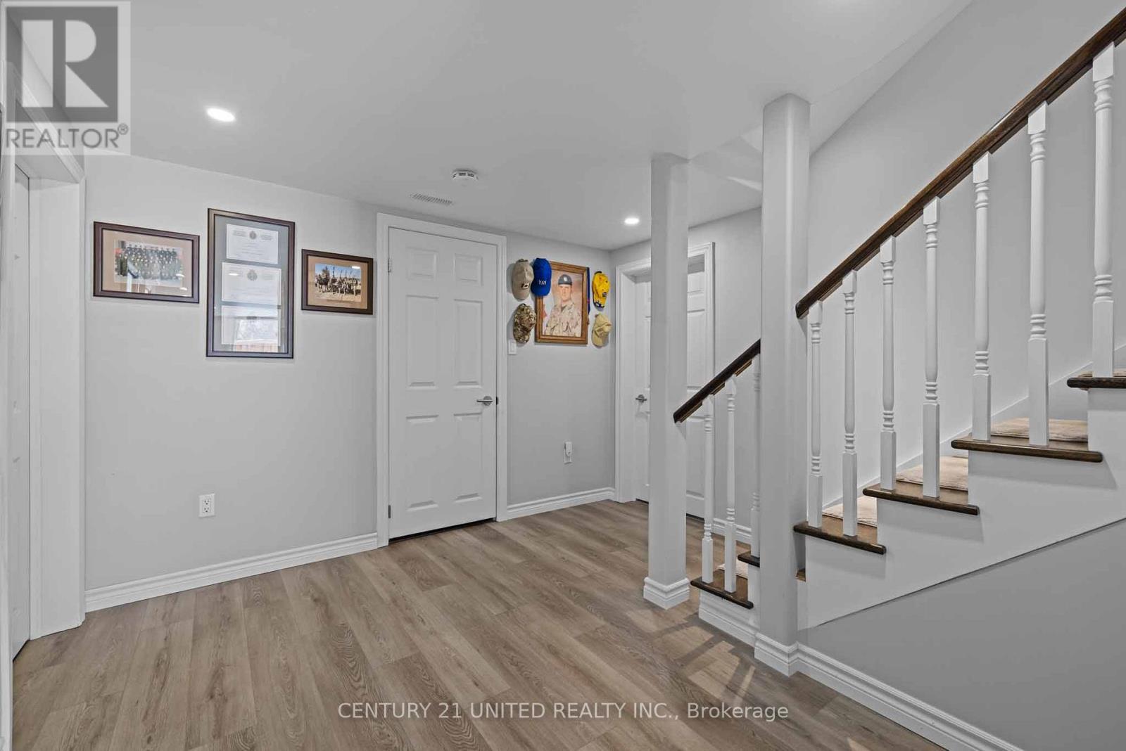 1688 Waddell Avenue, Peterborough West (South), Ontario  K9K 2G6 - Photo 22 - X12088322