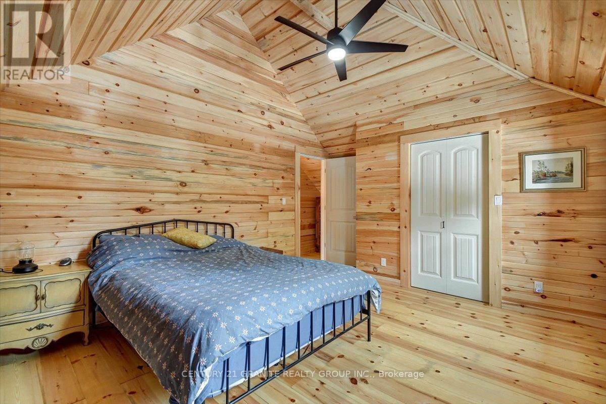 1548 Madawaska Road, Hastings Highlands (Wicklow Ward), Ontario  K0L 2K0 - Photo 15 - X12088552