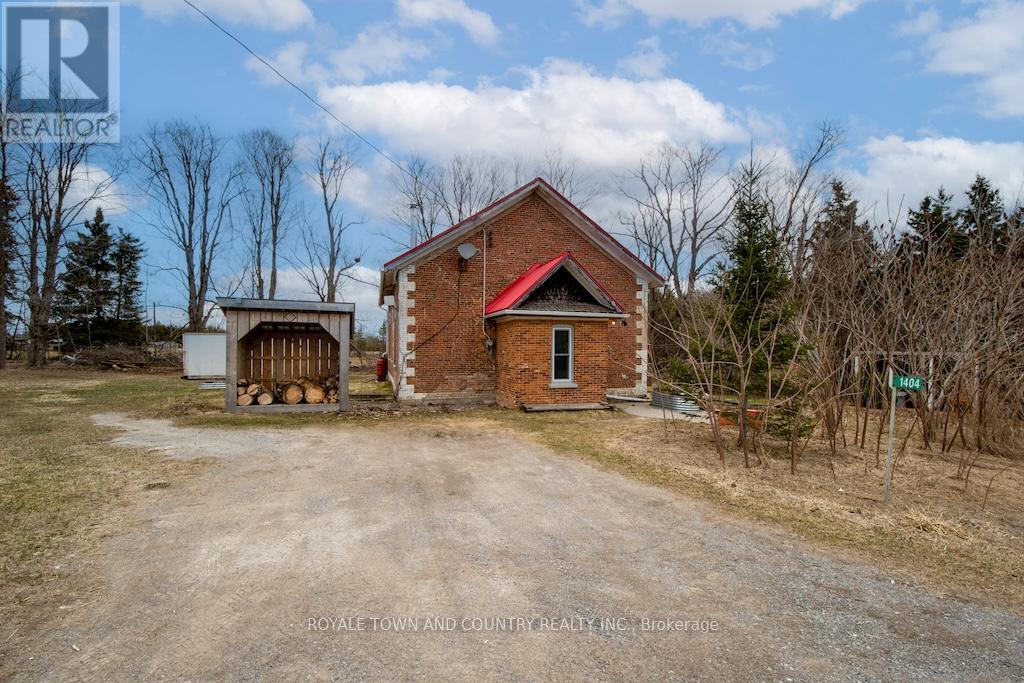 1404 Sturgeon Road, Kawartha Lakes (Emily), Ontario  K9V 4R3 - Photo 1 - X12088872