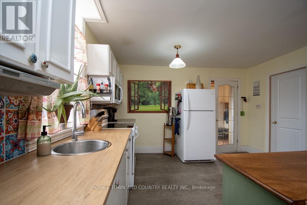 1404 Sturgeon Road, Kawartha Lakes (Emily), Ontario  K9V 4R3 - Photo 15 - X12088872