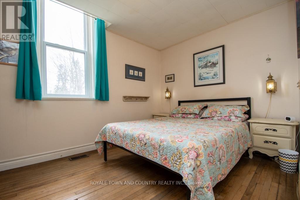 1404 Sturgeon Road, Kawartha Lakes (Emily), Ontario  K9V 4R3 - Photo 18 - X12088872