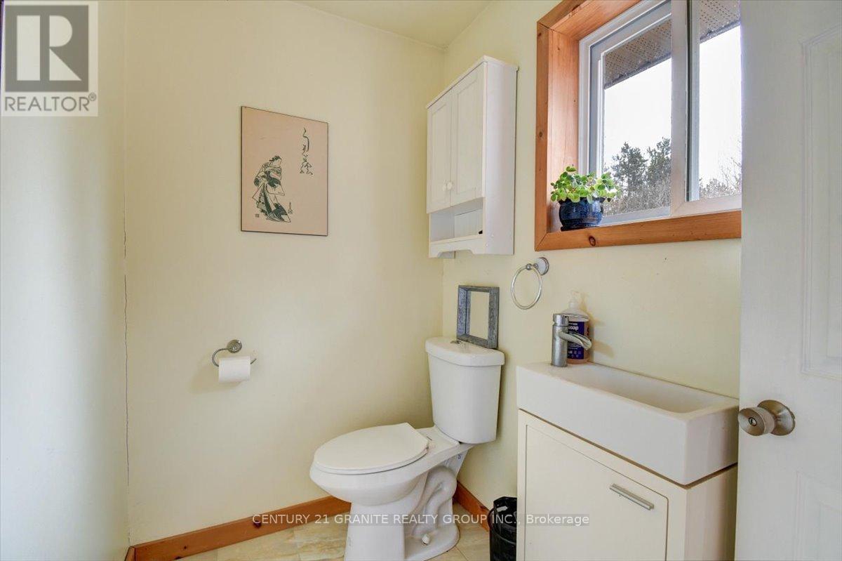 322 Kuno Road, Carlow/mayo (Carlow Ward), Ontario  K0L 1G0 - Photo 29 - X12089307
