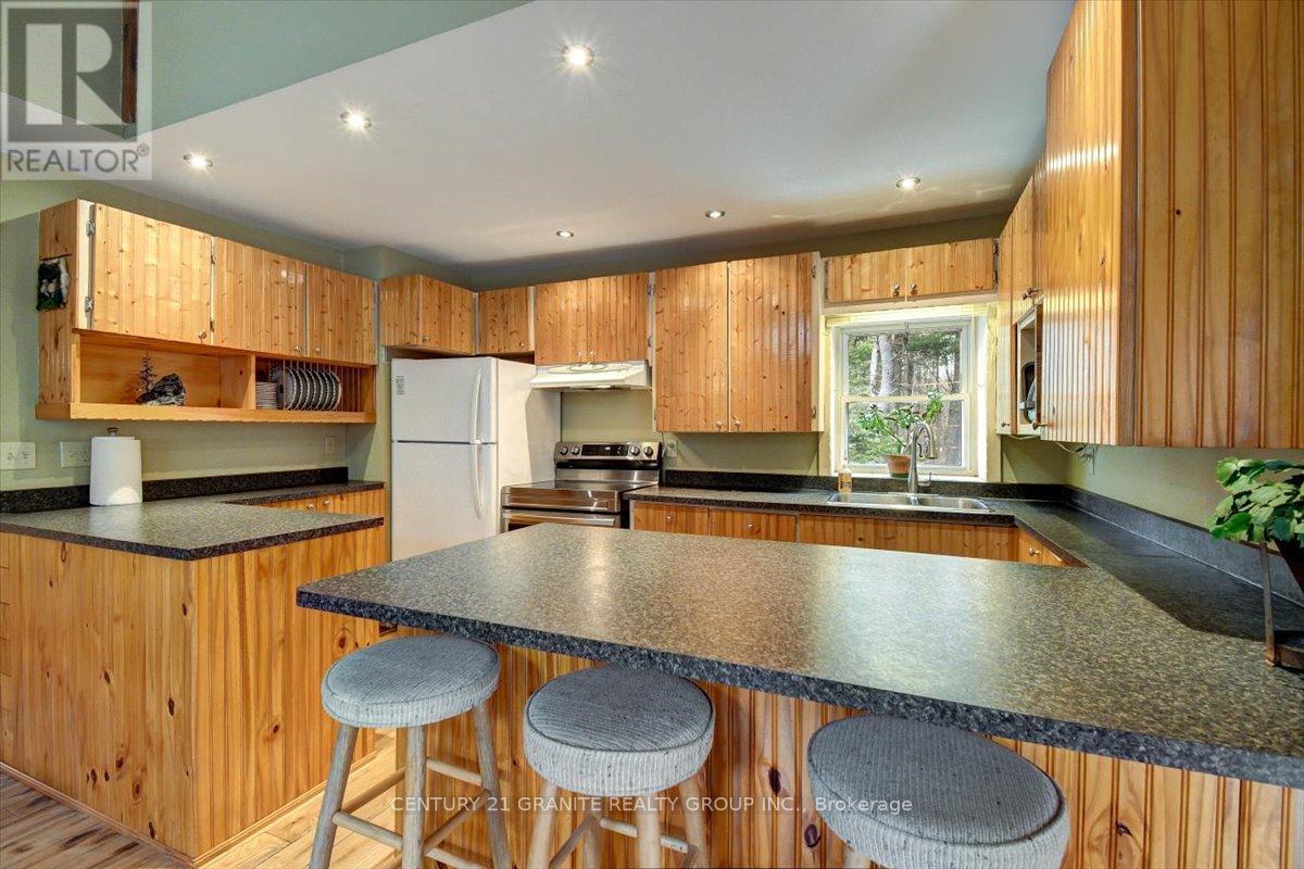 322 Kuno Road, Carlow/mayo (Carlow Ward), Ontario  K0L 1G0 - Photo 9 - X12089307