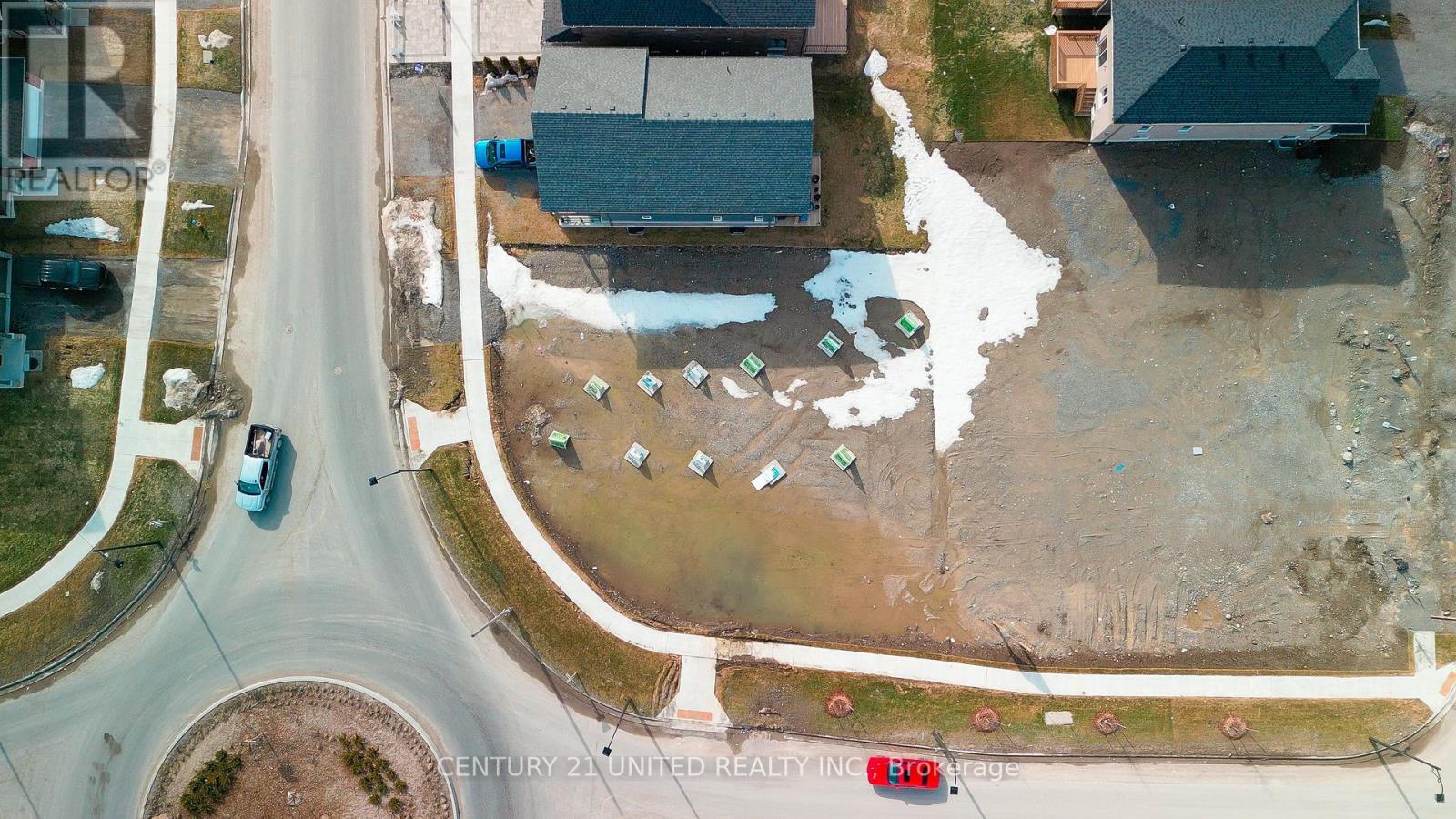 19 York Drive, Peterborough North (North), Ontario  K9K 0H6 - Photo 3 - X12089377