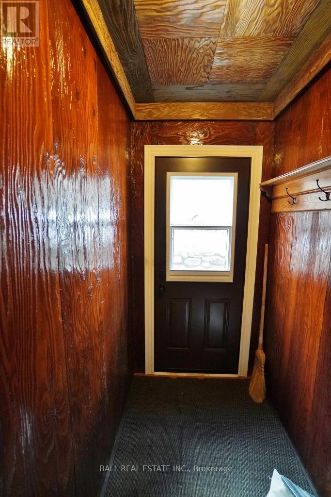 145 Old L'amable Road, Bancroft (Dungannon Ward), Ontario  K0L 1C0 - Photo 10 - X12089426