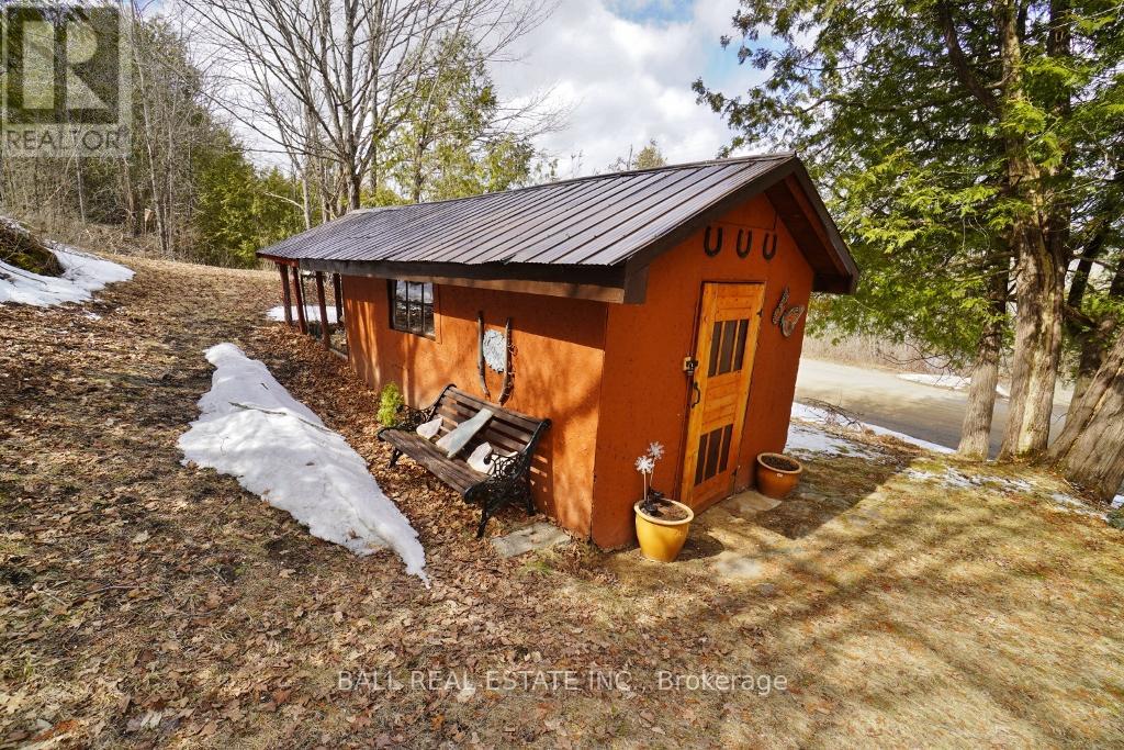 145 Old L'amable Road, Bancroft (Dungannon Ward), Ontario  K0L 1C0 - Photo 22 - X12089426