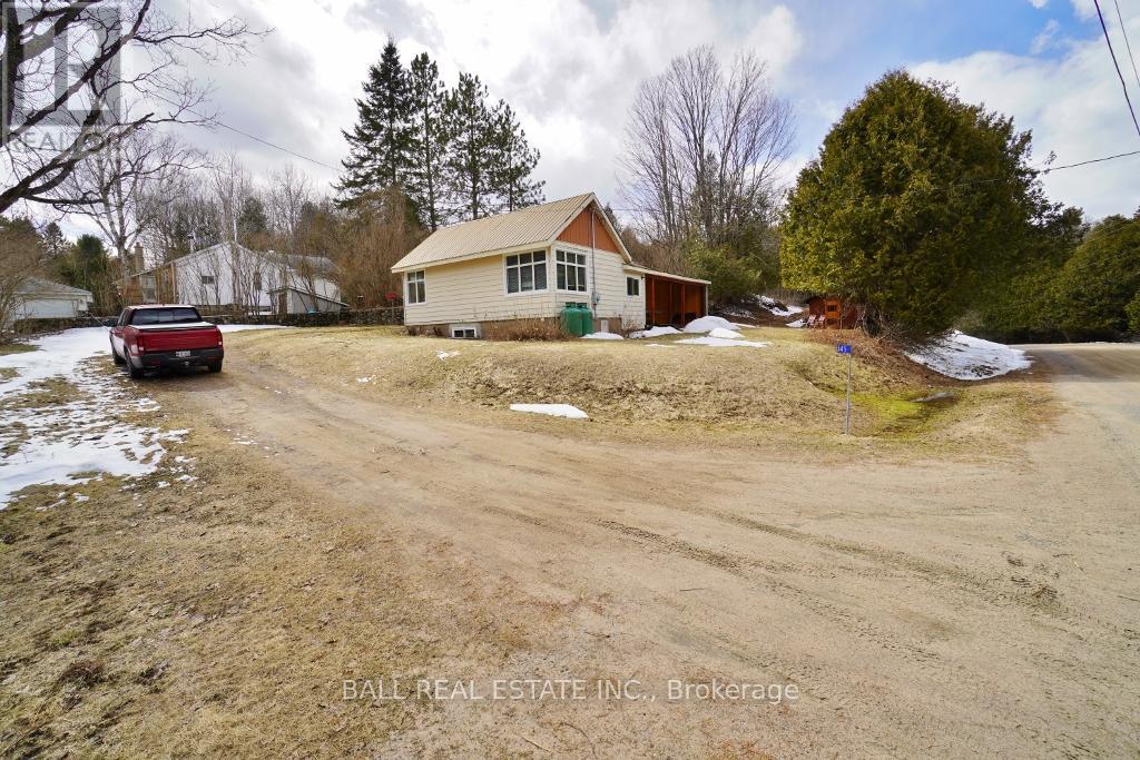 145 Old L'amable Road, Bancroft (Dungannon Ward), Ontario  K0L 1C0 - Photo 25 - X12089426