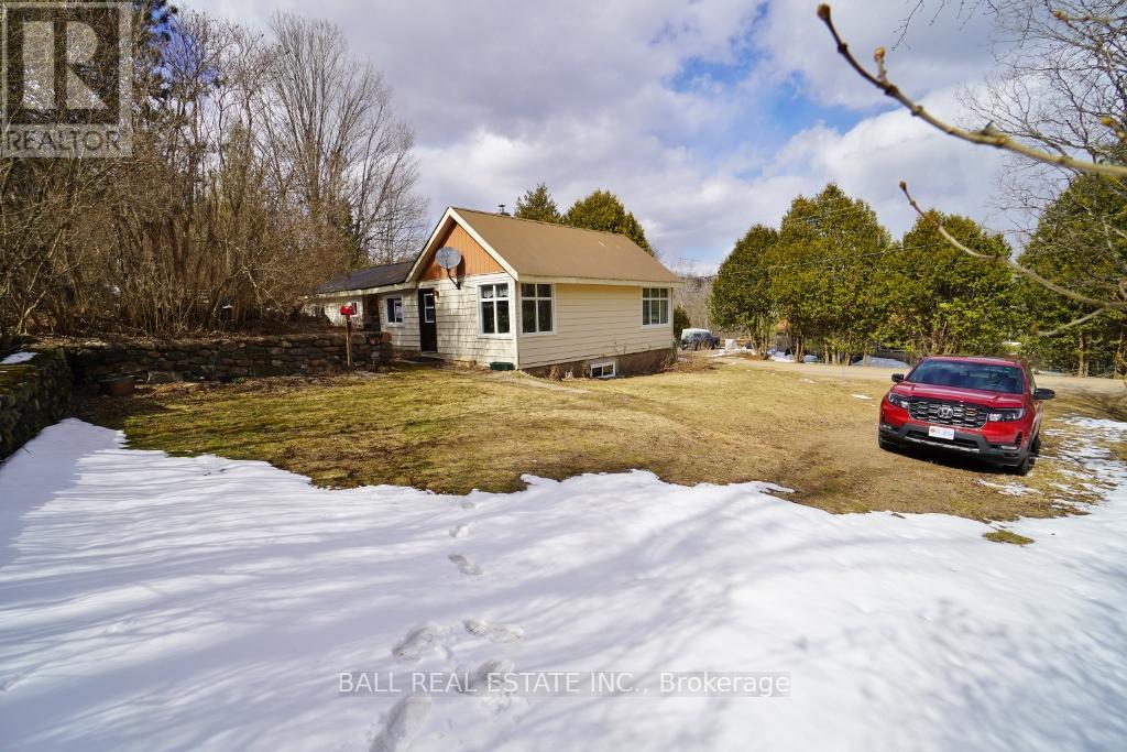 145 Old L'amable Road, Bancroft (Dungannon Ward), Ontario  K0L 1C0 - Photo 27 - X12089426