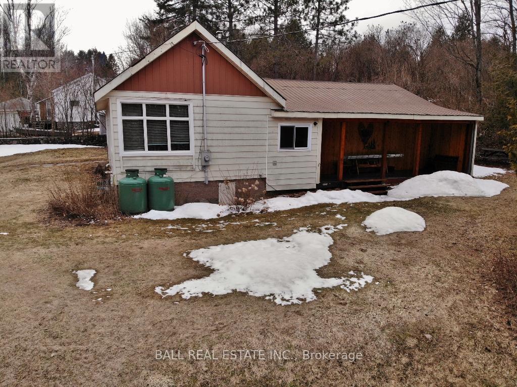 145 Old L'amable Road, Bancroft (Dungannon Ward), Ontario  K0L 1C0 - Photo 3 - X12089426