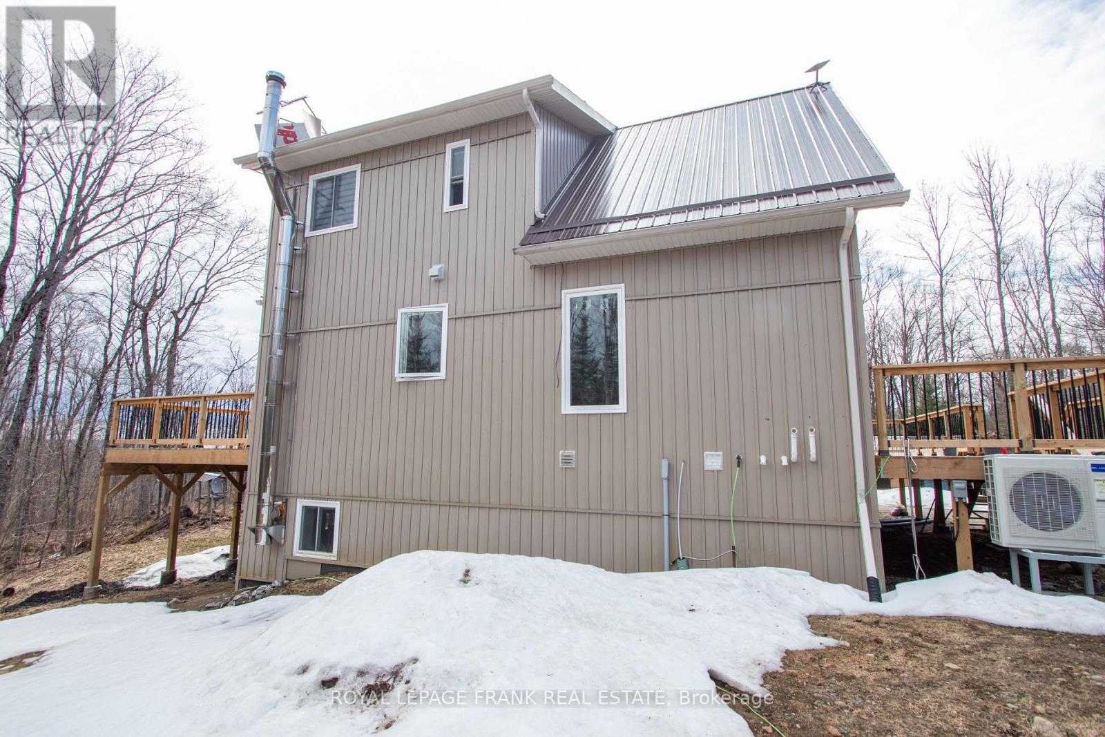 1097 Cheddar Road, Highlands East (Cardiff Ward), Ontario  K0L 1M0 - Photo 7 - X12089617