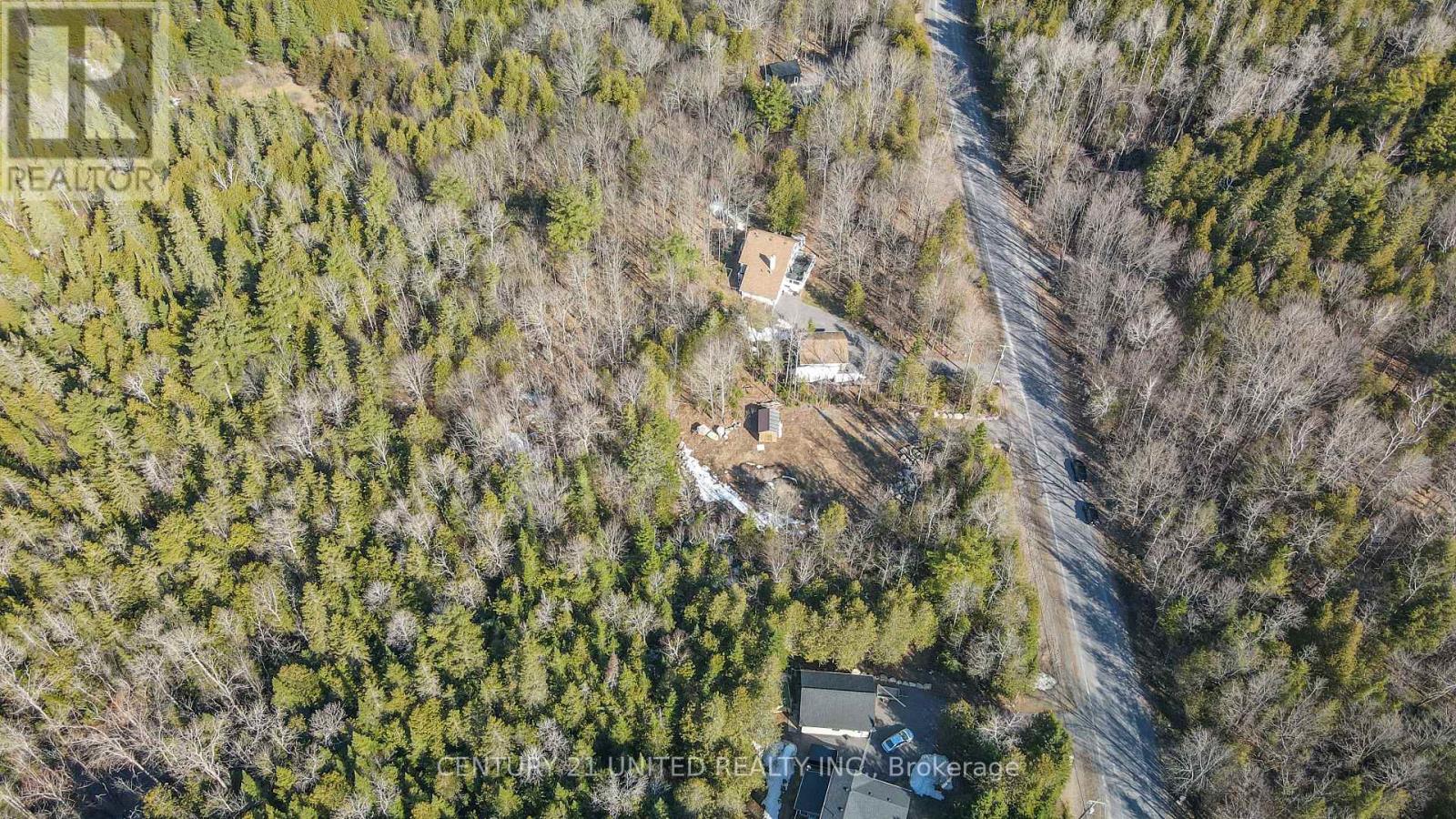 2206 Mccrackens Landing Road, Douro-Dummer, Ontario  K0L 2H0 - Photo 9 - X12090087