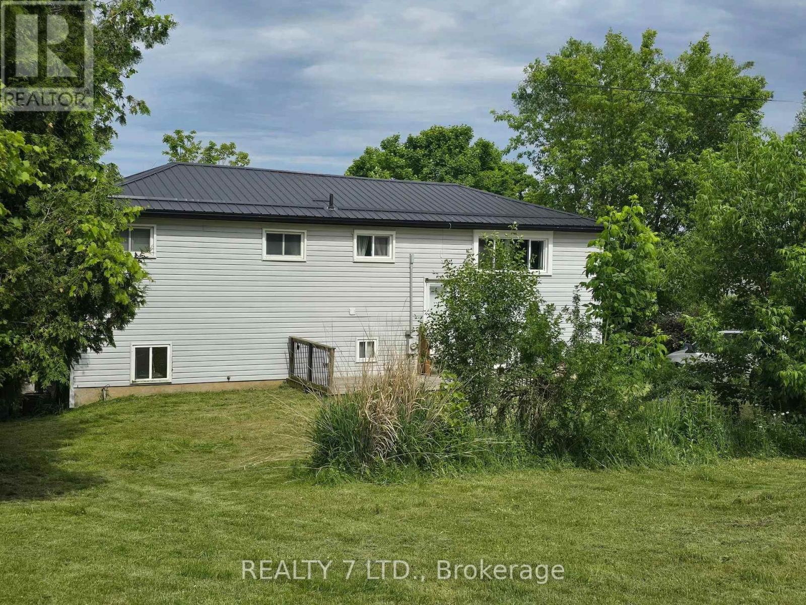 22 Lawrence Street N, Kawartha Lakes (Omemee), Ontario  K9J 6X3 - Photo 10 - X12091208