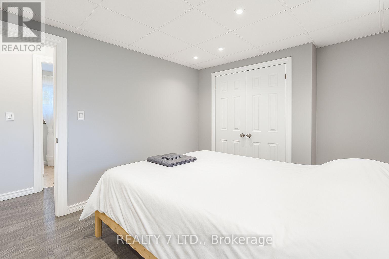 22 Lawrence Street N, Kawartha Lakes (Omemee), Ontario  K9J 6X3 - Photo 17 - X12091208