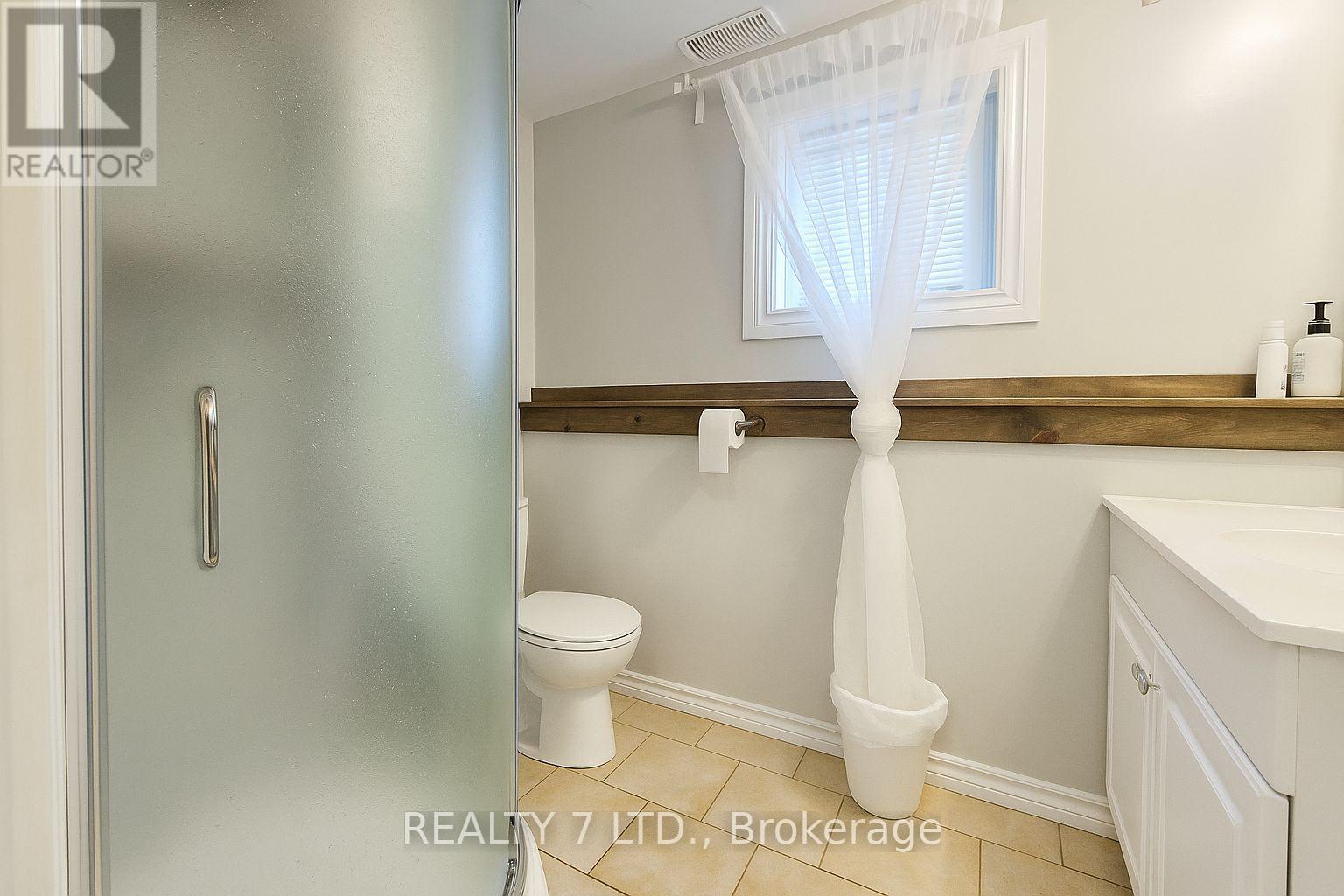 22 Lawrence Street N, Kawartha Lakes (Omemee), Ontario  K9J 6X3 - Photo 44 - X12091208