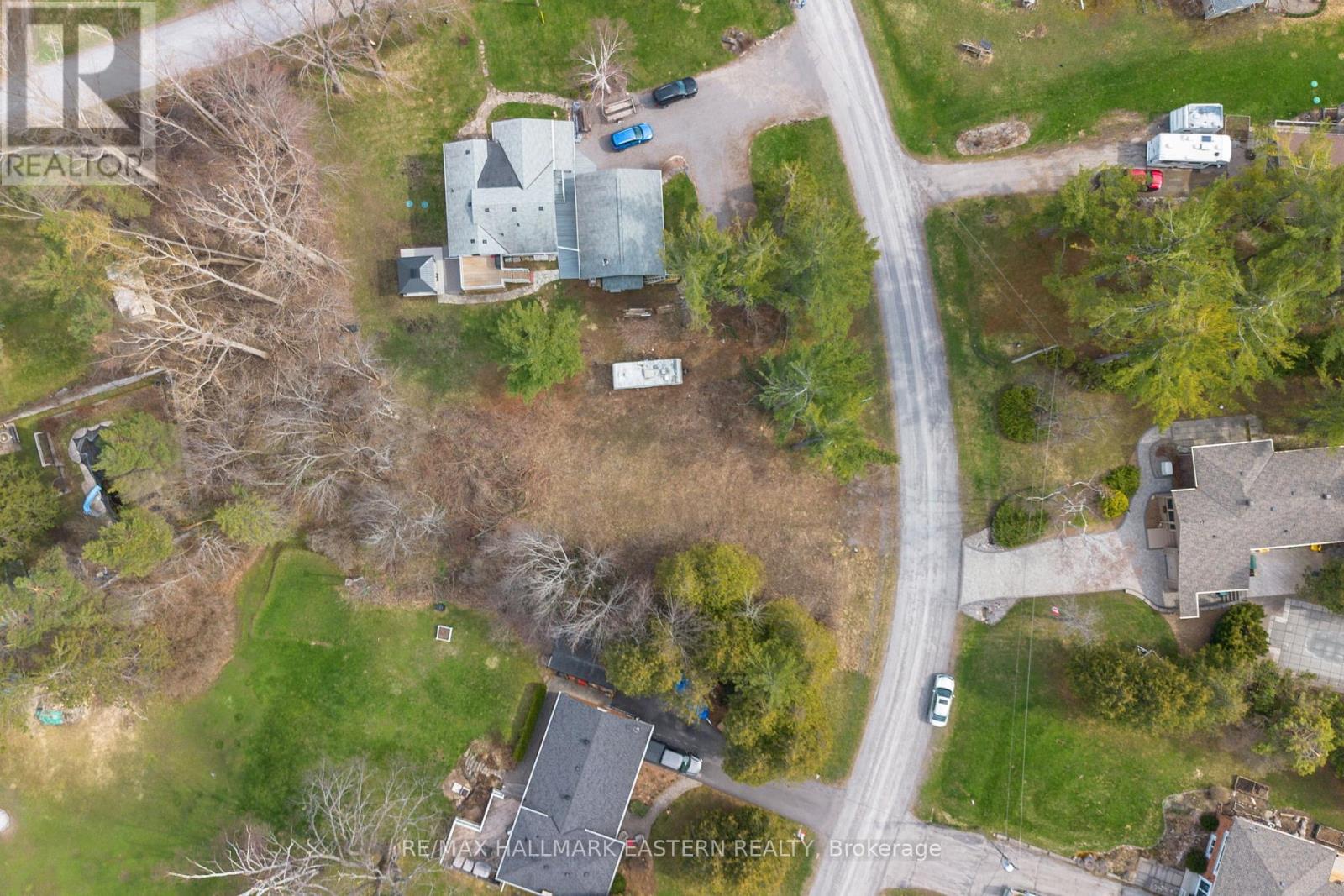 4 Killarney Road, Selwyn, Ontario  K0L 1T0 - Photo 2 - X12091648