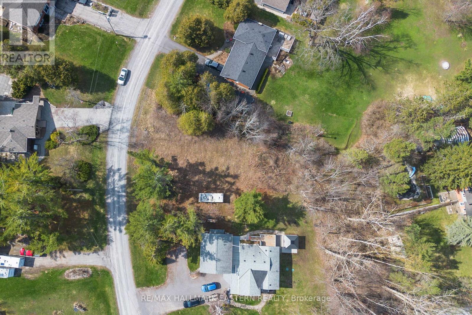 4 Killarney Road, Selwyn, Ontario  K0L 1T0 - Photo 4 - X12091648