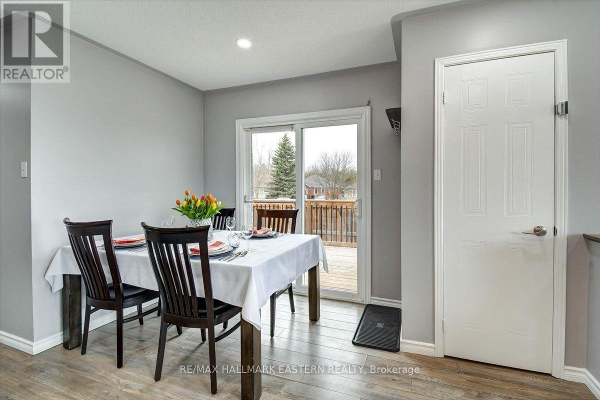 207 Milroy Drive, Peterborough North (North), Ontario  K9H 7M8 - Photo 16 - X12091663