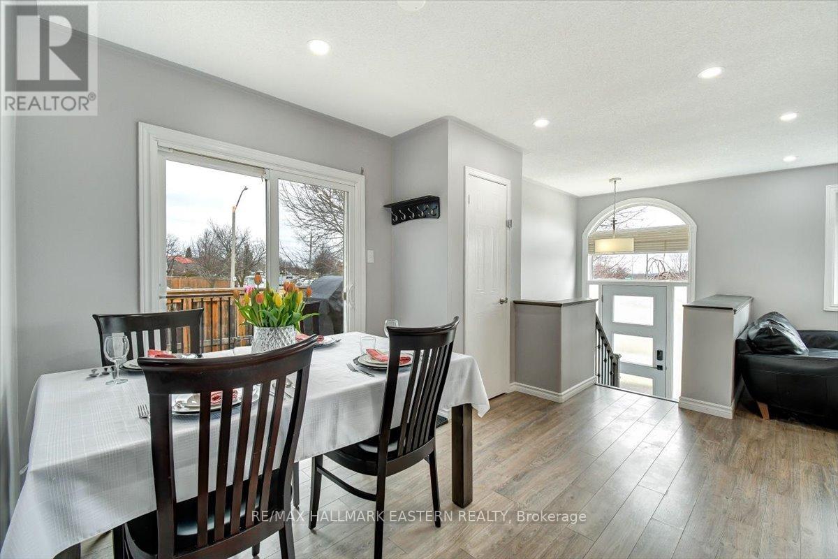 207 Milroy Drive, Peterborough North (North), Ontario  K9H 7M8 - Photo 17 - X12091663